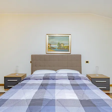 아파트 Sant'Anna Home