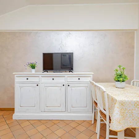 Apartament Sant'Anna Home